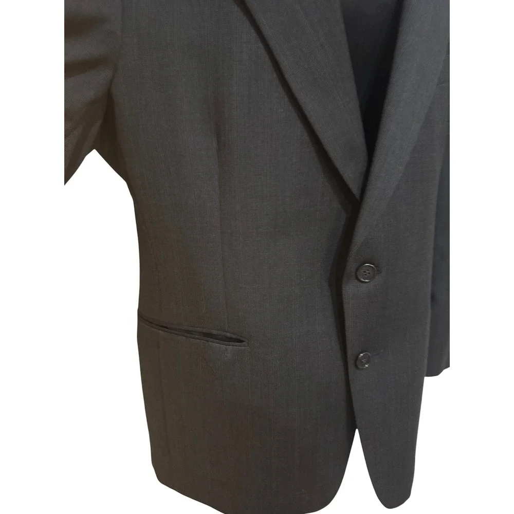 Stafford Executive Blazer Sport Coat 100% Wool Two Button Closure 44R‎